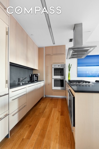 500 West 53rd Street, New York, NY 10019