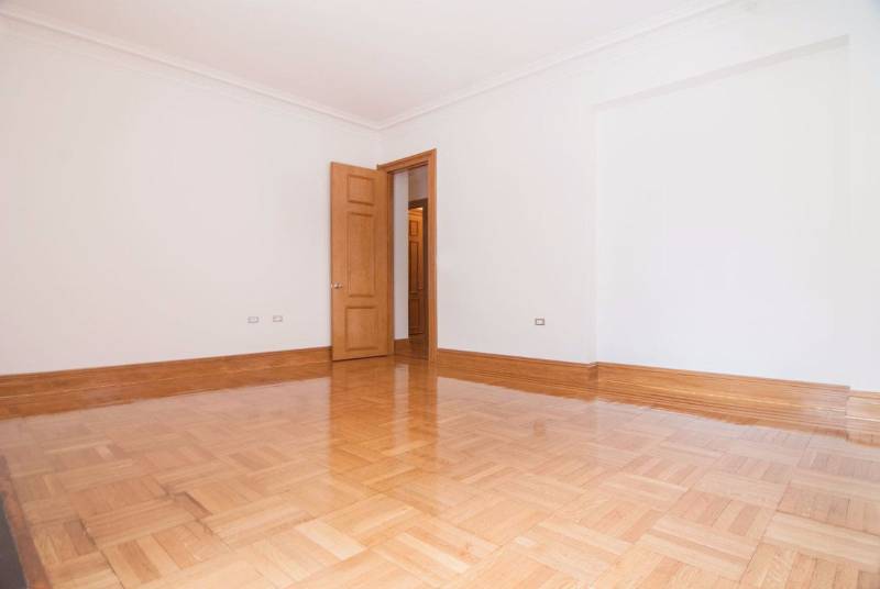 853 Seventh Ave, 7-H, New York, NY 10019