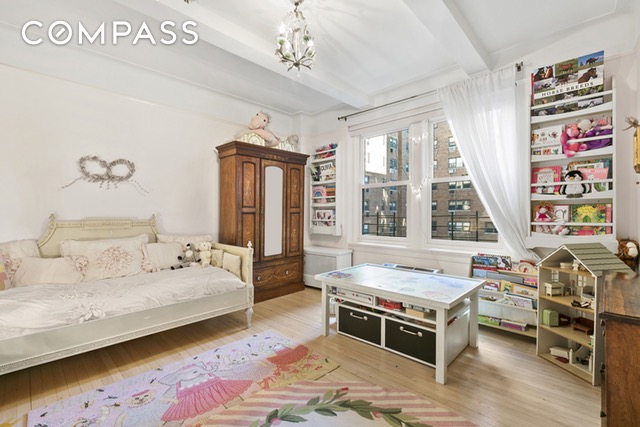 168 East 74th Street, New York, NY 10021