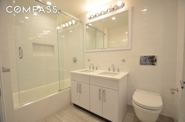 219 East 69th Street, New York, NY 10021