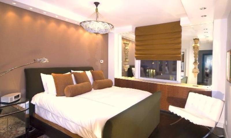 111 East 56th St, 1112, New York, NY 10022