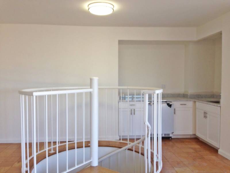 245 East 58th St, PHB, New York, NY 10022