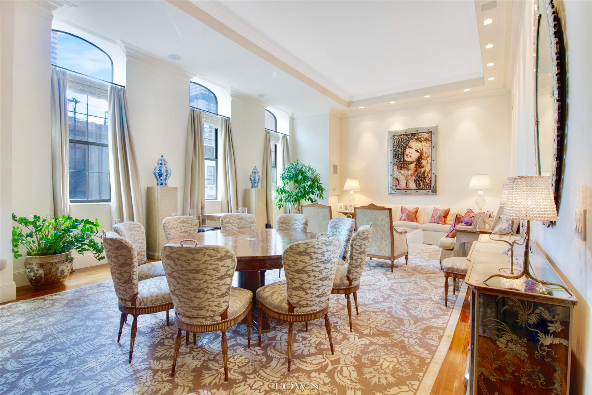 351 East 51st Street, New York, NY 10022