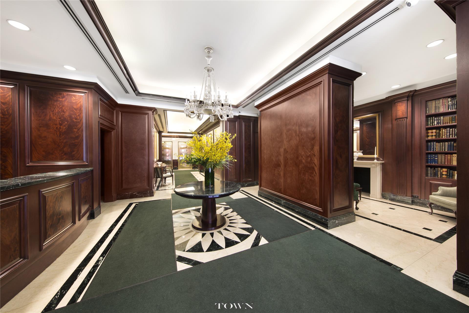 351 East 51st Street, New York, NY 10022