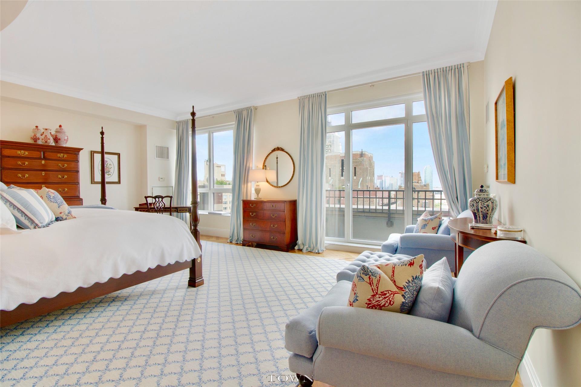 351 East 51st Street, New York, NY 10022