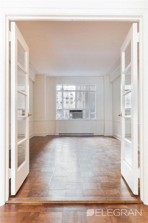 25 Central Park West, New York, NY 10023