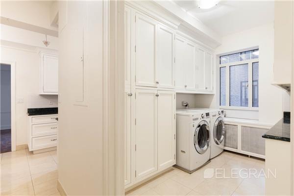 25 Central Park West, New York, NY 10023