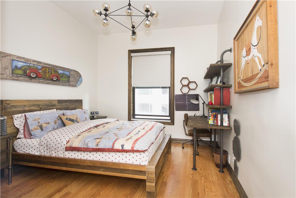 318 West 71st Street, New York, NY 10023