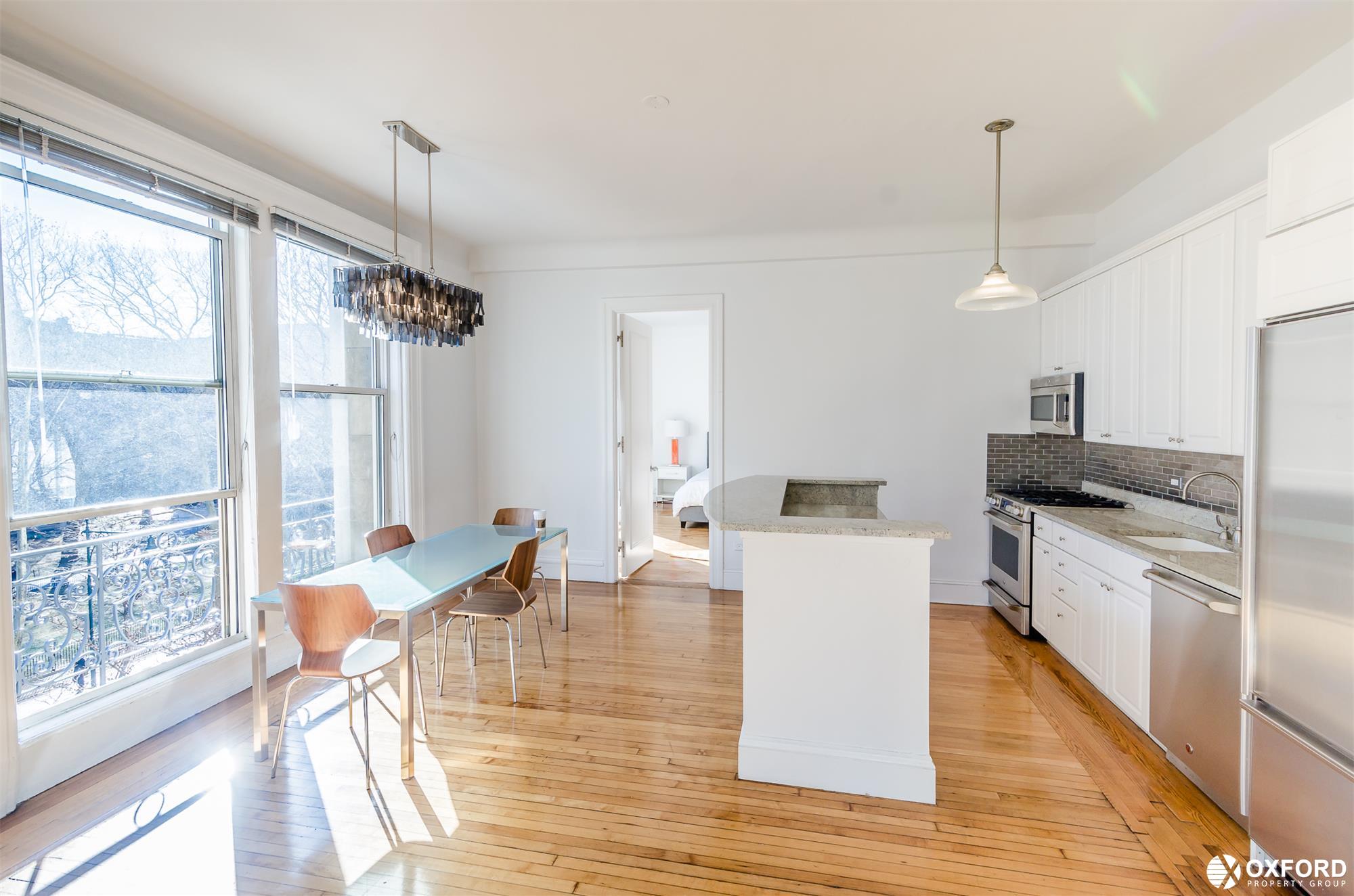 100 West 80th Street, New York, NY 10024