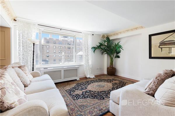 1049 Fifth Avenue, New York, NY 10028