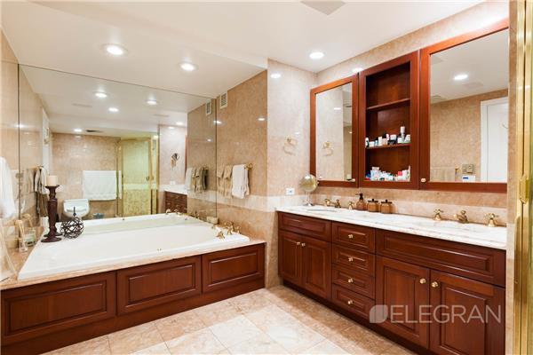1049 Fifth Avenue, New York, NY 10028