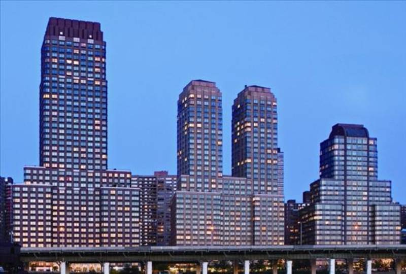 160 Riverside Blvd, 22-A, New York, NY 10069