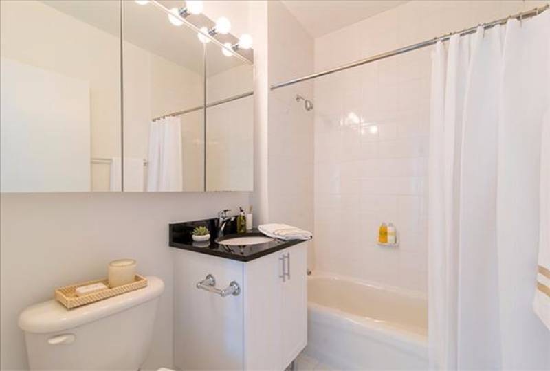 160 Riverside Blvd, 22-A, New York, NY 10069