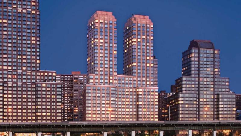 160 Riverside Blvd, 25-A, New York, NY 10069