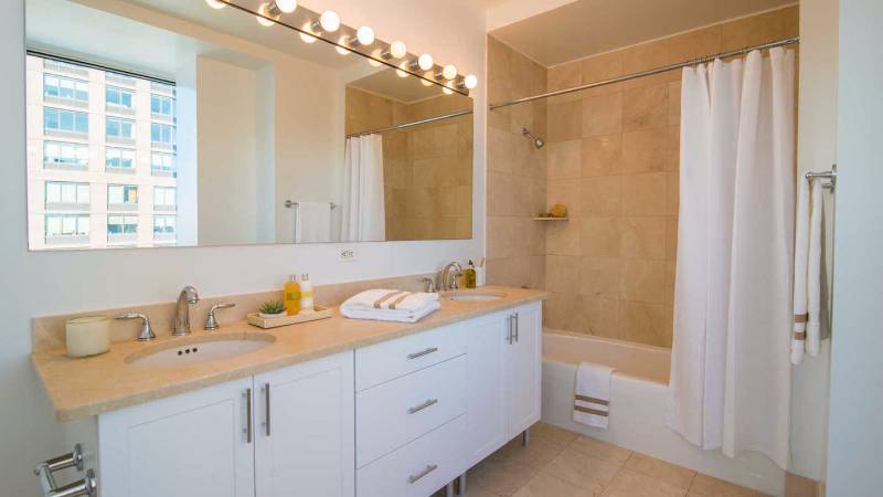 160 Riverside Blvd, 25-A, New York, NY 10069