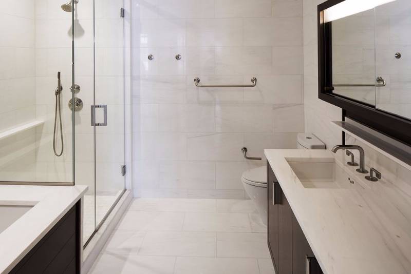 60 Riverside Blvd, 907, New York, NY 10069