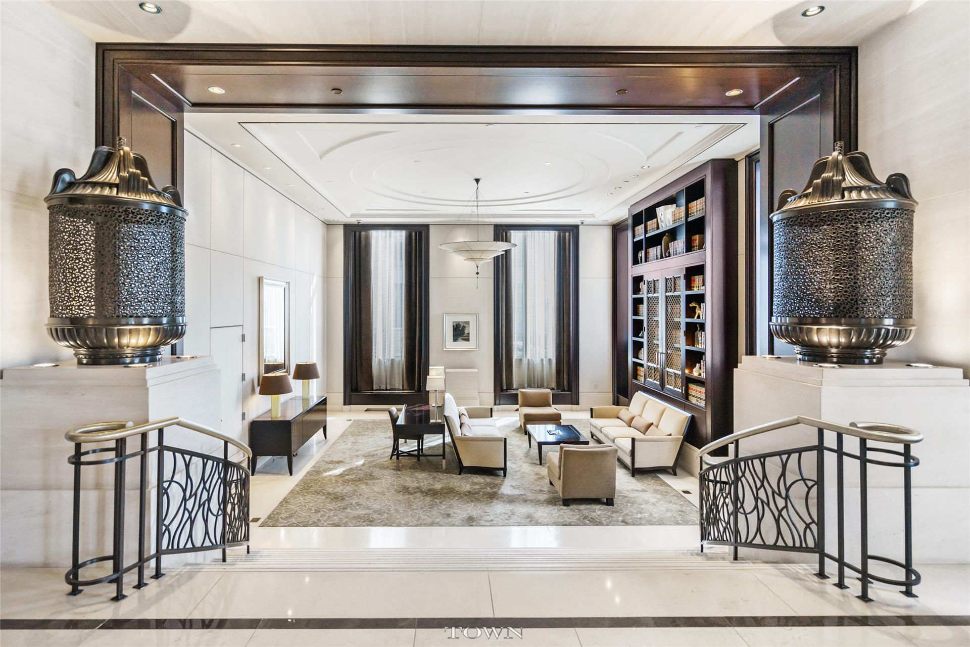 240 Riverside Boulevard, New York, NY 10069