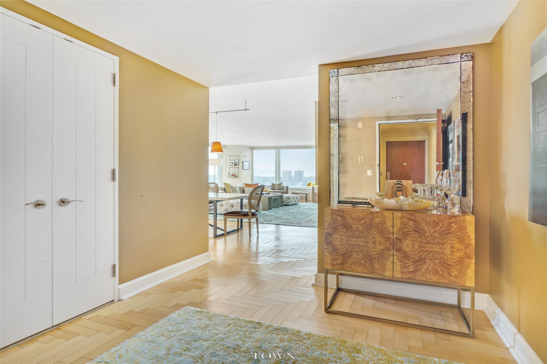 240 Riverside Boulevard, New York, NY 10069