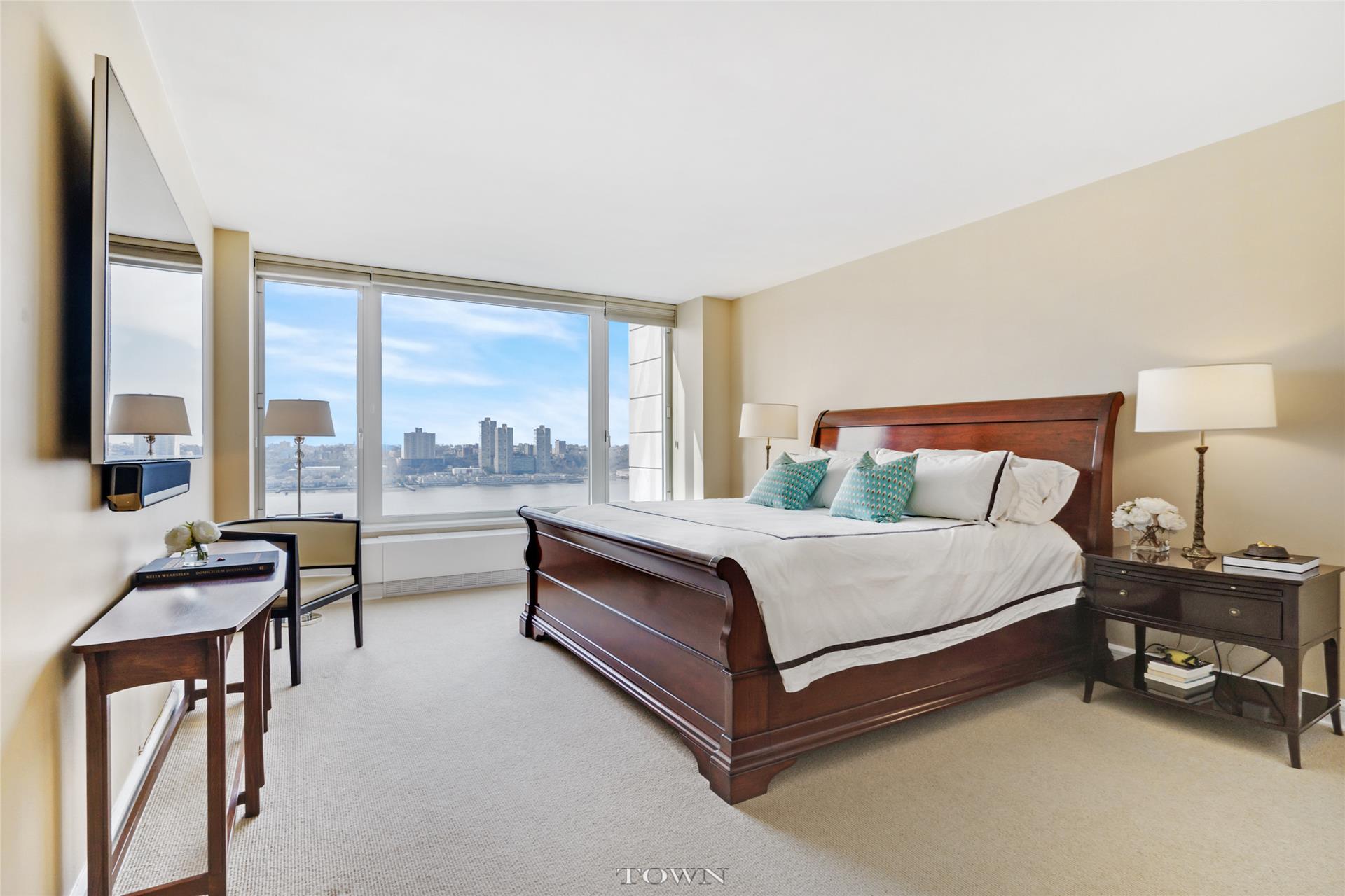 240 Riverside Boulevard, New York, NY 10069