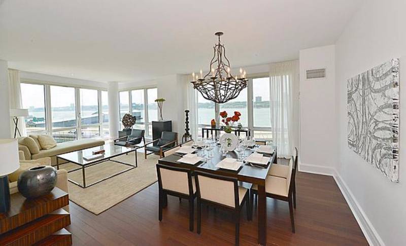 60 Riverside Blvd, 1021, New York, NY 10069