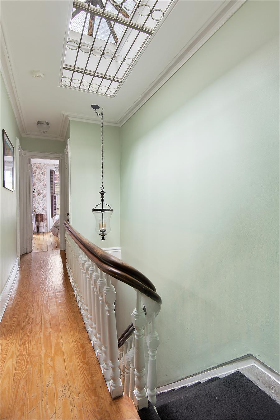 129 East 74th Street, New York, NY 10075