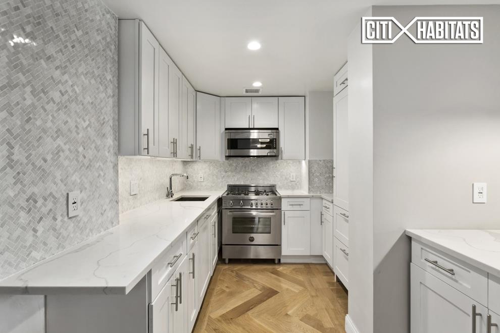160 East 88th Street, New York, NY 10128