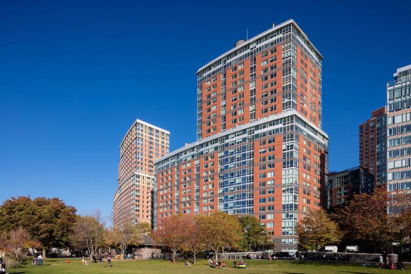 20 River Terrace, 4-F, New York, NY 10282