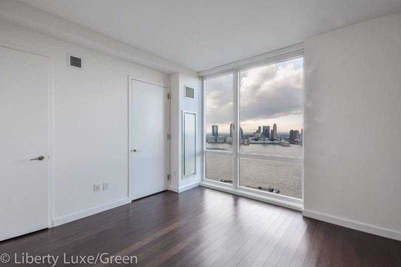 200 North End Ave, 29-A, New York, NY 10282