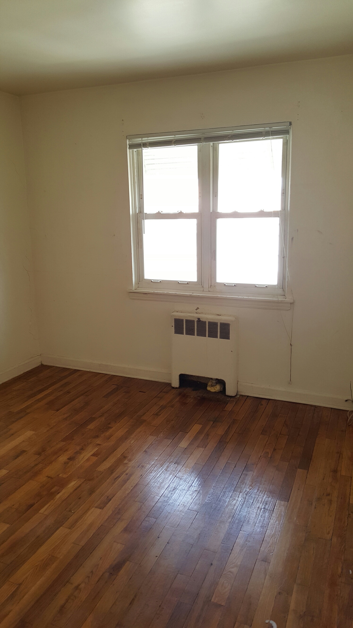 958 East 229th StreBronx, NY, 10466Bronx County