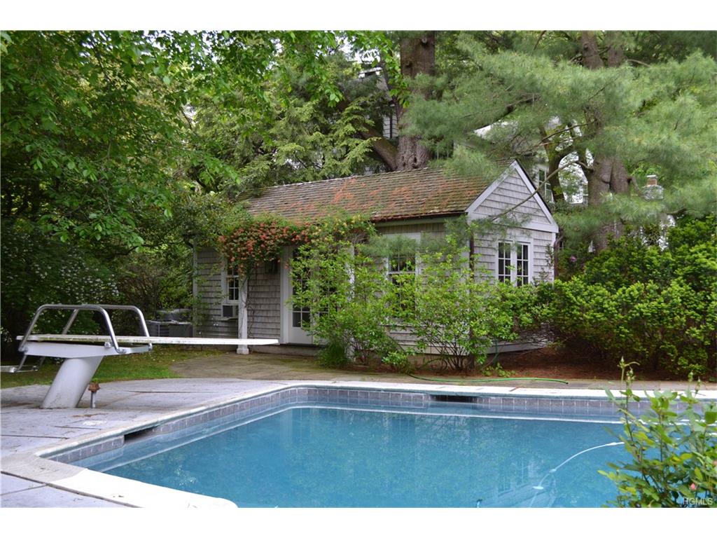 164 Washington Avenue, Dobbs Ferry, NY 10522