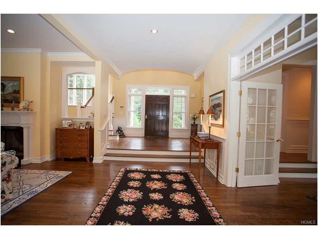 2-A Meadowbrook Road, Katonah, NY 10536