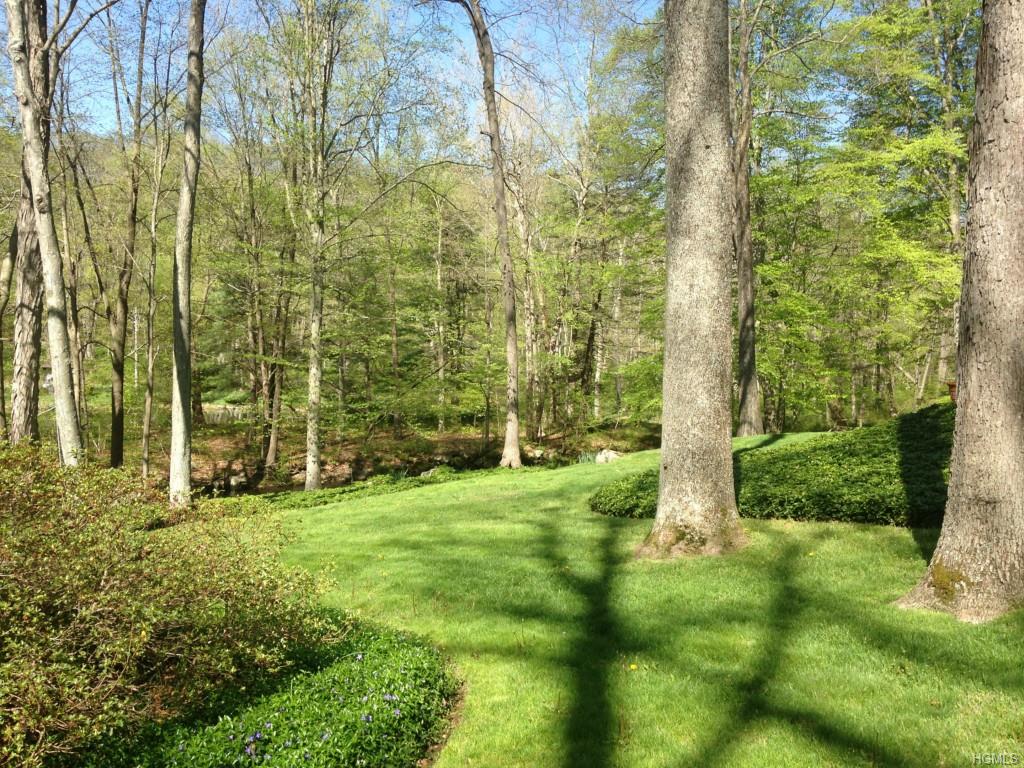 185 Cantitoe Street, Katonah, NY 10536