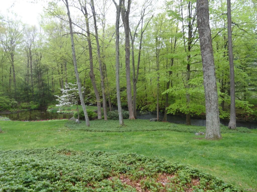 185 Cantitoe Street, Katonah, NY 10536