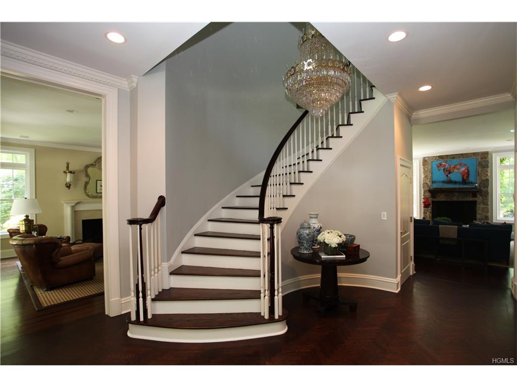286 Stone Hill Road, Pound Ridge, NY 10576
