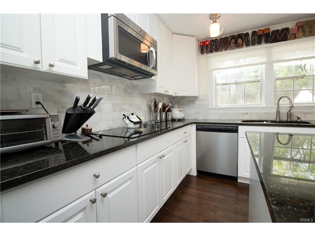 19 Rockridge Road, Rye, NY 10580