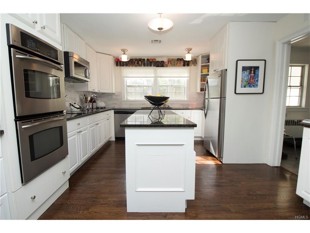 19 Rockridge Road, Rye, NY 10580