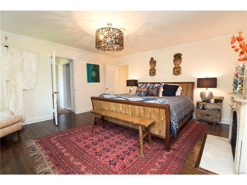 19 Rockridge Road, Rye, NY 10580