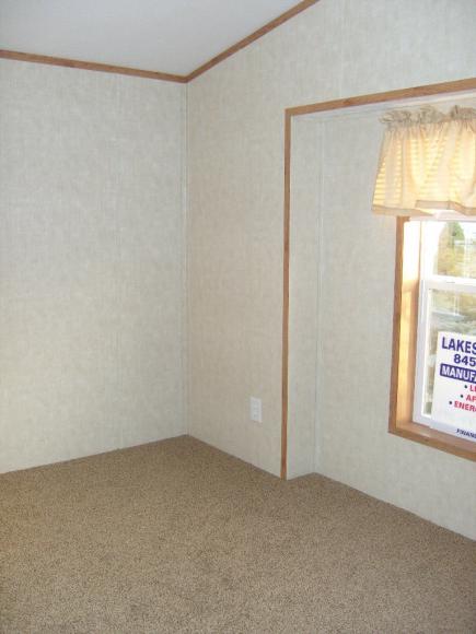 Lakeside Mobile Home Park 7 LilyHighland Mills, NY 10930
