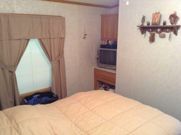 J&R Mobile Home Park 22 Old County RdPomona, NY 10970