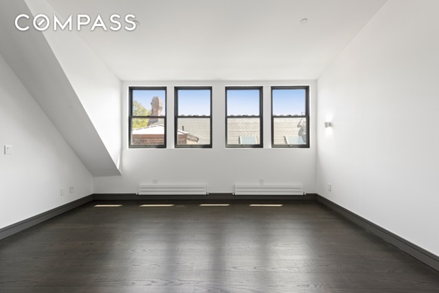 228 Adelphi Street, Brooklyn, NY 11238