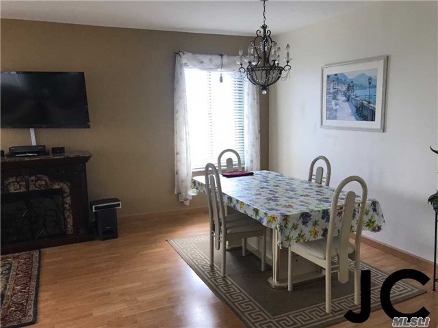 100 W Broadway, Long Beach, NY 11561