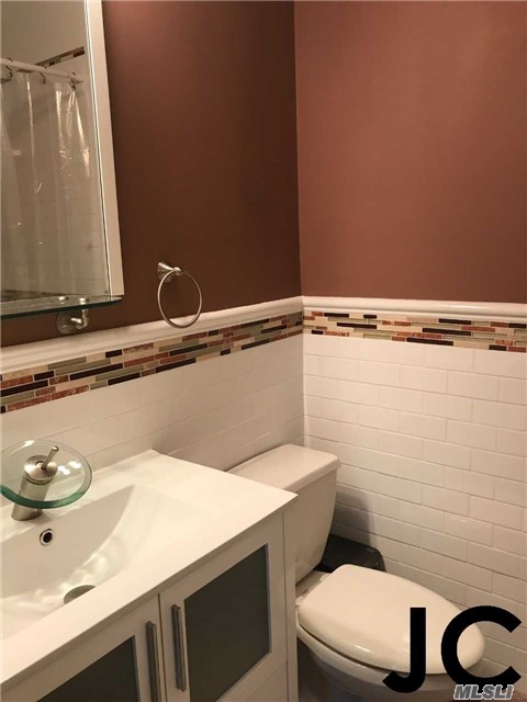 100 W Broadway, Long Beach, NY 11561