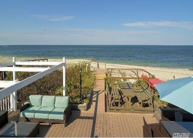 70 Creek Rd, Wading River, NY 11792