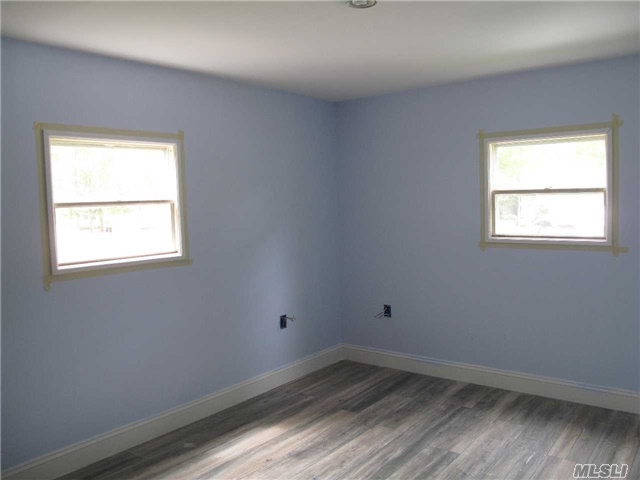 525/58 Riverleigh Ave, Riverhead, NY 11901