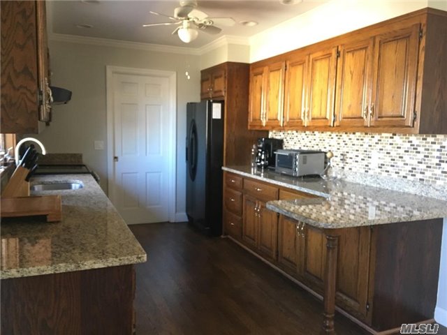 17 Locust, Aquebogue, NY 11931