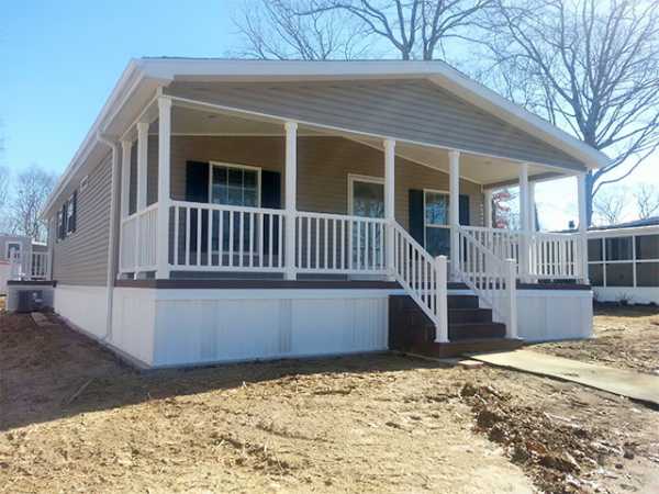 Calverton Meadows703 Fresh Pond Ave. #140Calverton, NY 11933