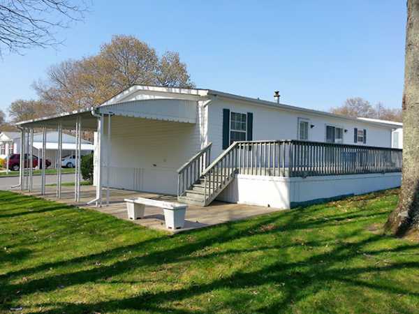 Calverton Meadows638 Fresh Pond Ave. #301Calverton, NY 11933