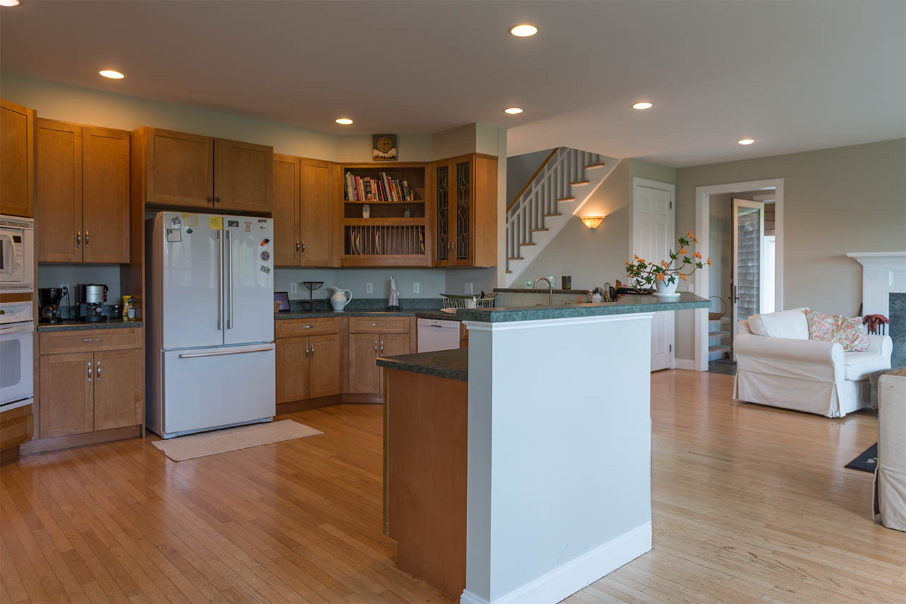 1320 Harbor Lane, Cutchogue, NY 11935