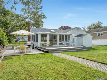 East Quogue, NY 11942