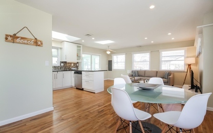 East Quogue, NY 11942